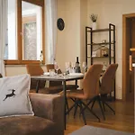 Daire Alpstay Platzhirsch - Modern 2-bedroom Family With Garden Bad Kleinkirchheim