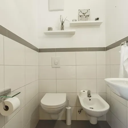 Alpstay Platzhirsch - Modern 2-bedroom Family With Garden Bad Kleinkirchheim