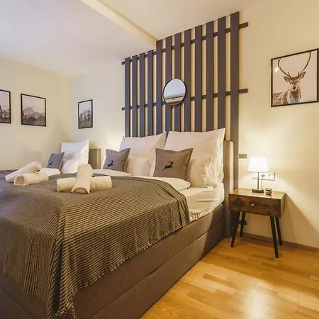 Alpstay Platzhirsch - Ski-in & Ski-out Appartamento