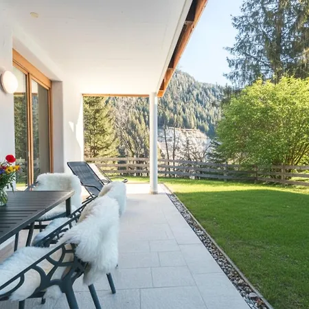 Alpstay Platzhirsch - Modern 2-bedroom Family With Garden Apartment