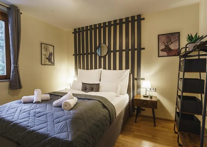 Alpstay Platzhirsch - Modern 2-bedroom Family With Garden Apartment *