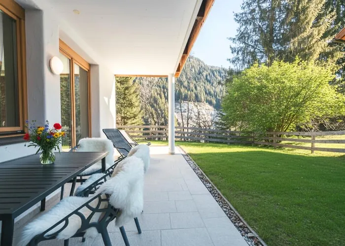 Alpstay Platzhirsch - Modern 2-bedroom Family With Garden Apartment